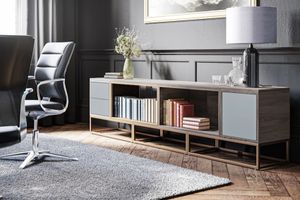 Febrü Office furniture - storage furniture: melamine-coated chipboard and real wood panels made of spruce or oak with an oiled surface; models according to the appendix.