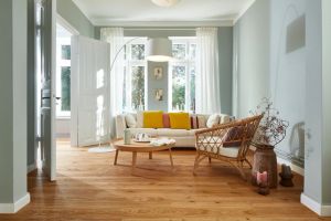 BOEN 3-Schicht-Parkett, Dicke: 13,2 mm - 23 mm; Oberfläche: Live Pure Lack (Matt/Satin), Live Matt, Live Matt Plus, Live Satin, Live Natural; geräucherte Produkte sind ausgenommen; Serien gemäß Anhang zum Vertrag.